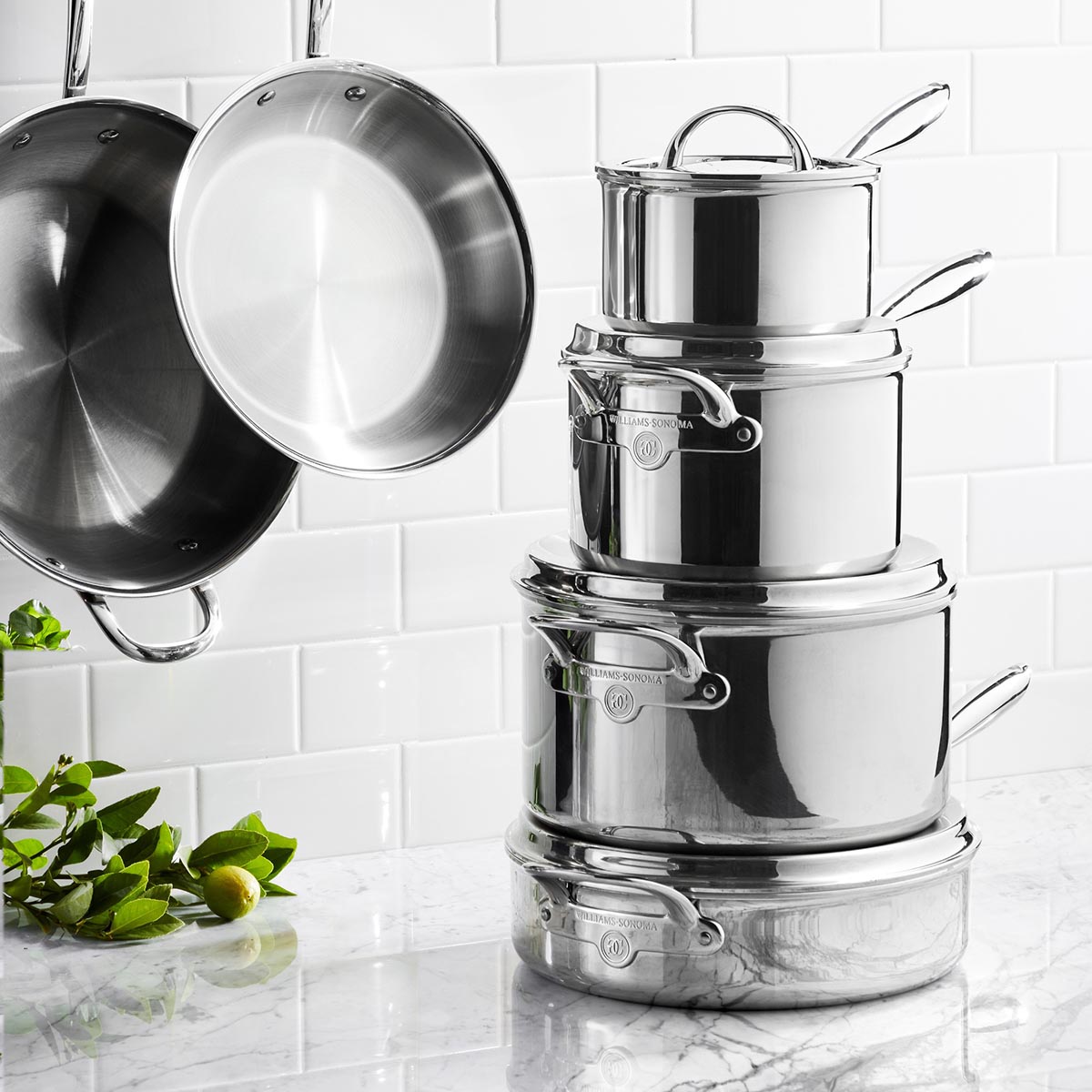 The Best Things to Buy in November Option Cookware