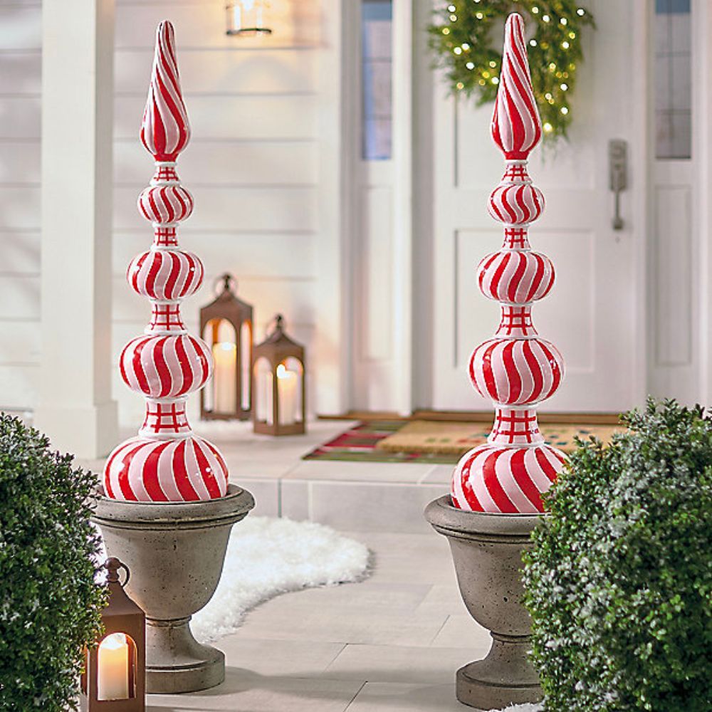 The Best Garage Door Christmas Decorations Option: Grandin Road Heidi Holiday Topiary
