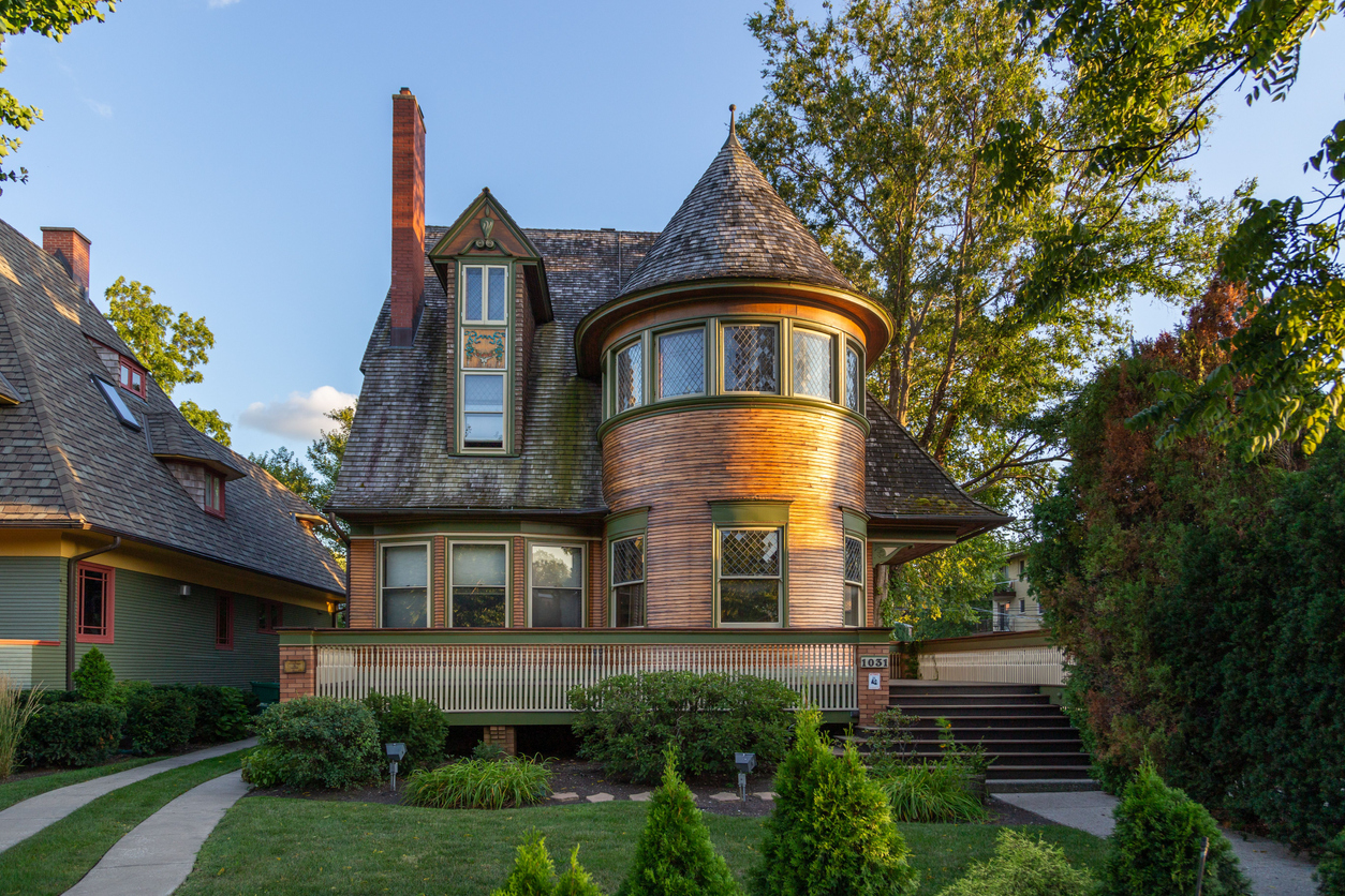 Chicago, United States – August 29, 2019: A house designed by famous architect Frank Lloyd Wright in Oak Park, Chicago, Illinois.