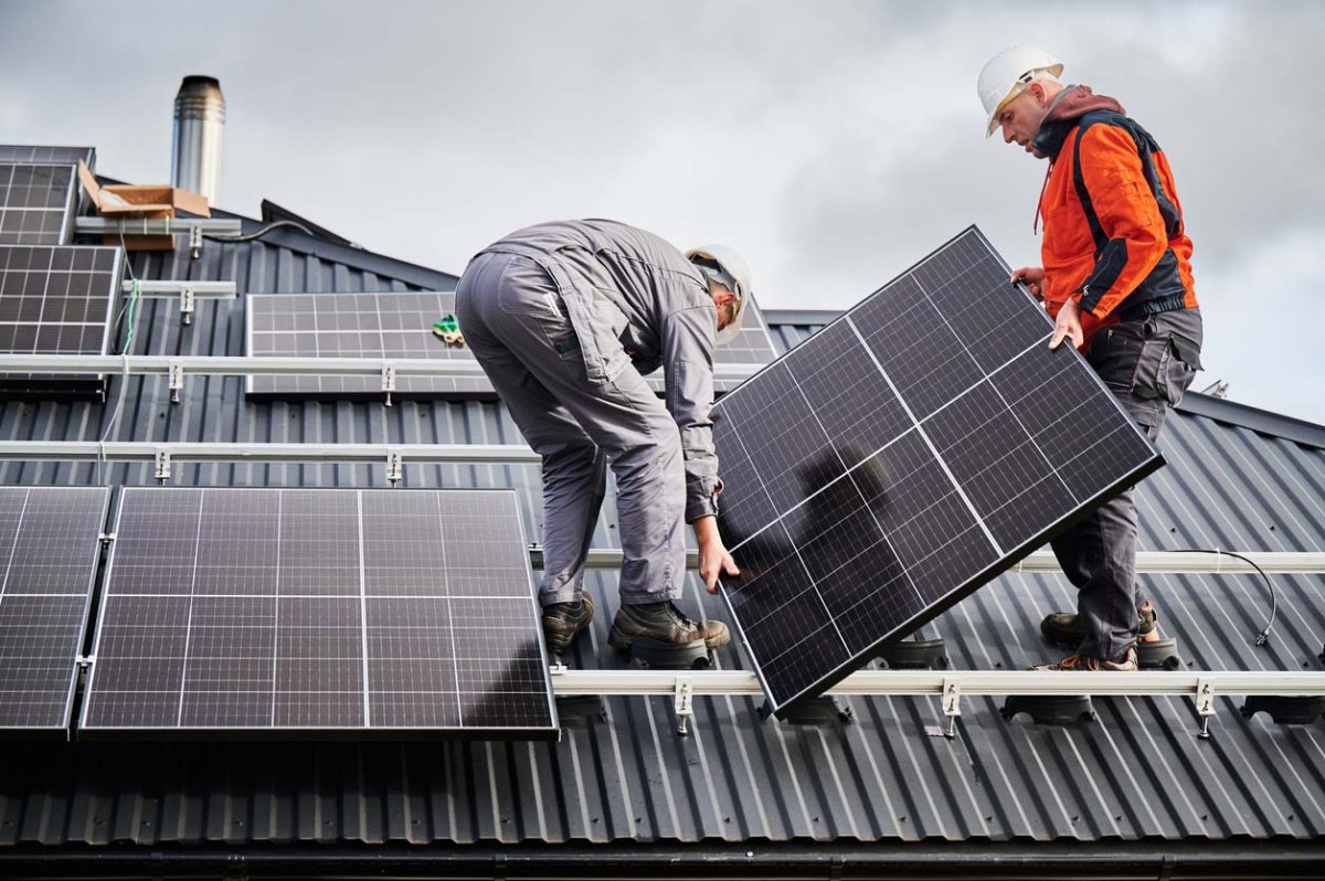 Lease vs. Finance Solar Panels