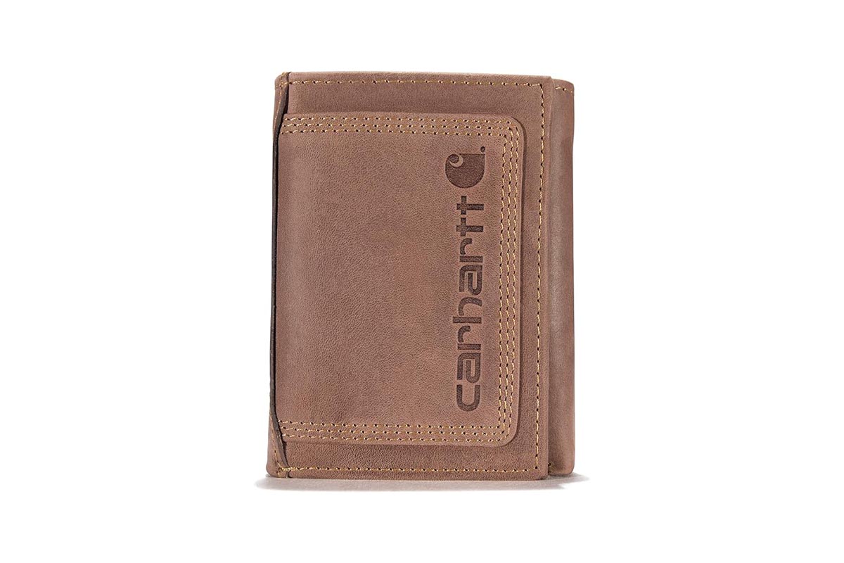 The Best Gifts for Construction Workers Option Carhartt Men's Rugged Leather Wallet