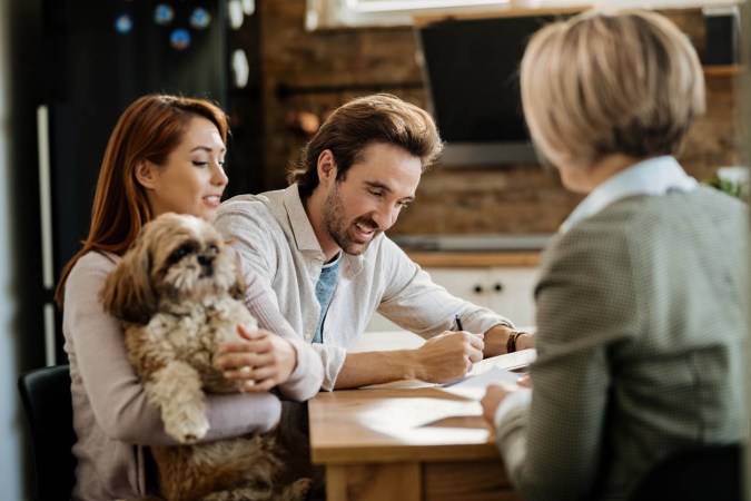 The 5 Best Renters Insurance Companies for Pet Owners