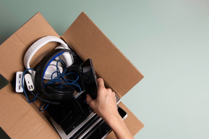 Online Holiday Shoppers: Here’s What to Do With All Those Cardboard Boxes