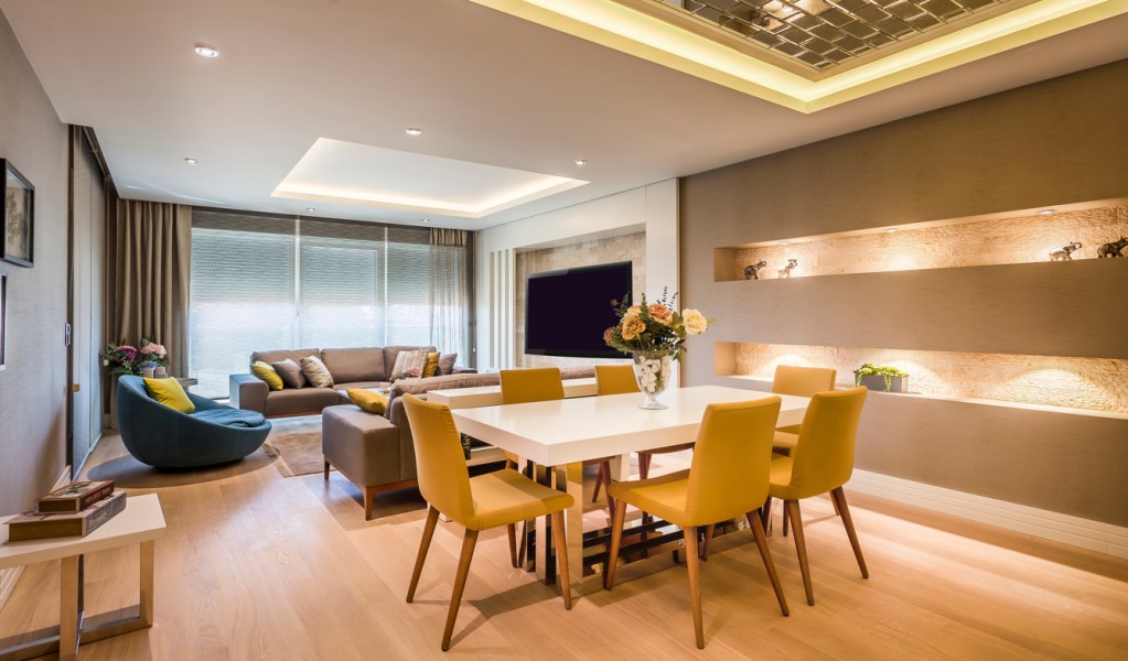Soft White vs. Daylight Bulbs: What’s the Difference?