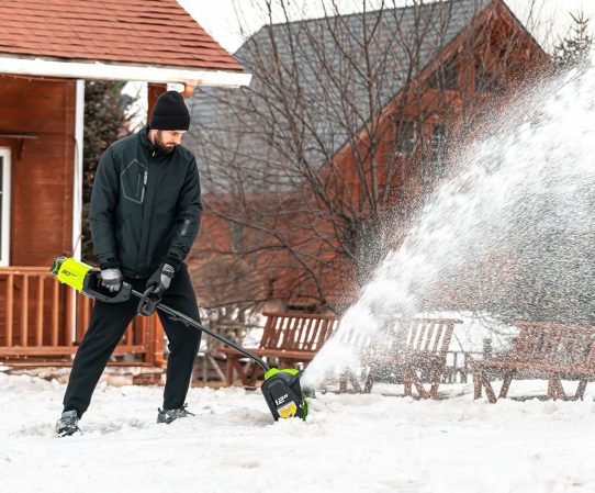 Give Shoveling an Electric Boost With the Greenworks 80V Electric Snow Shovel