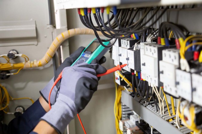 How Much Does Electrician School Cost?