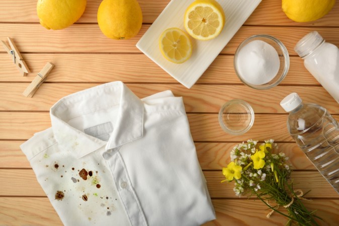 How to Use Vinegar in Laundry: 6 Dos and Don’ts You Need to Know