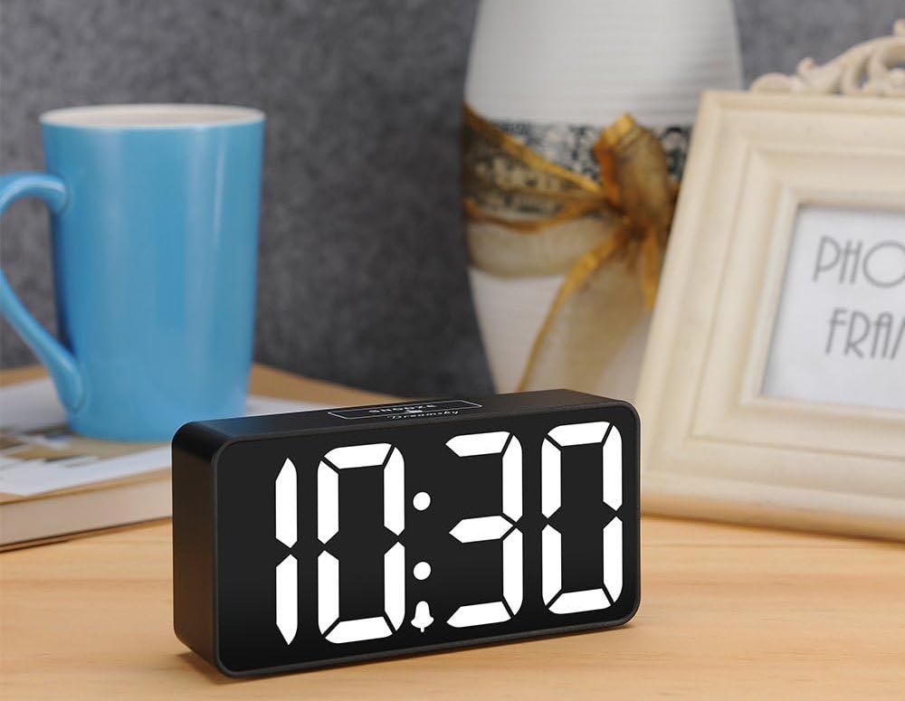 The Most Useful Gadgets for the Home Option DreamSky Compact Digital Alarm Clock