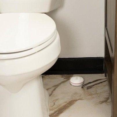 The Most Useful Gadgets for the Home Option Kidde Wi-Fi Water Leak Detector & Freeze Alarm