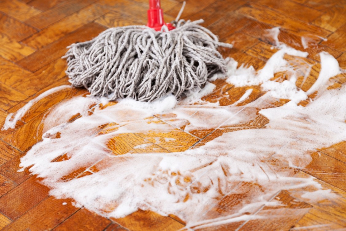 this-is-the-best-way-to-get-paint-off-of-hardwood-floors