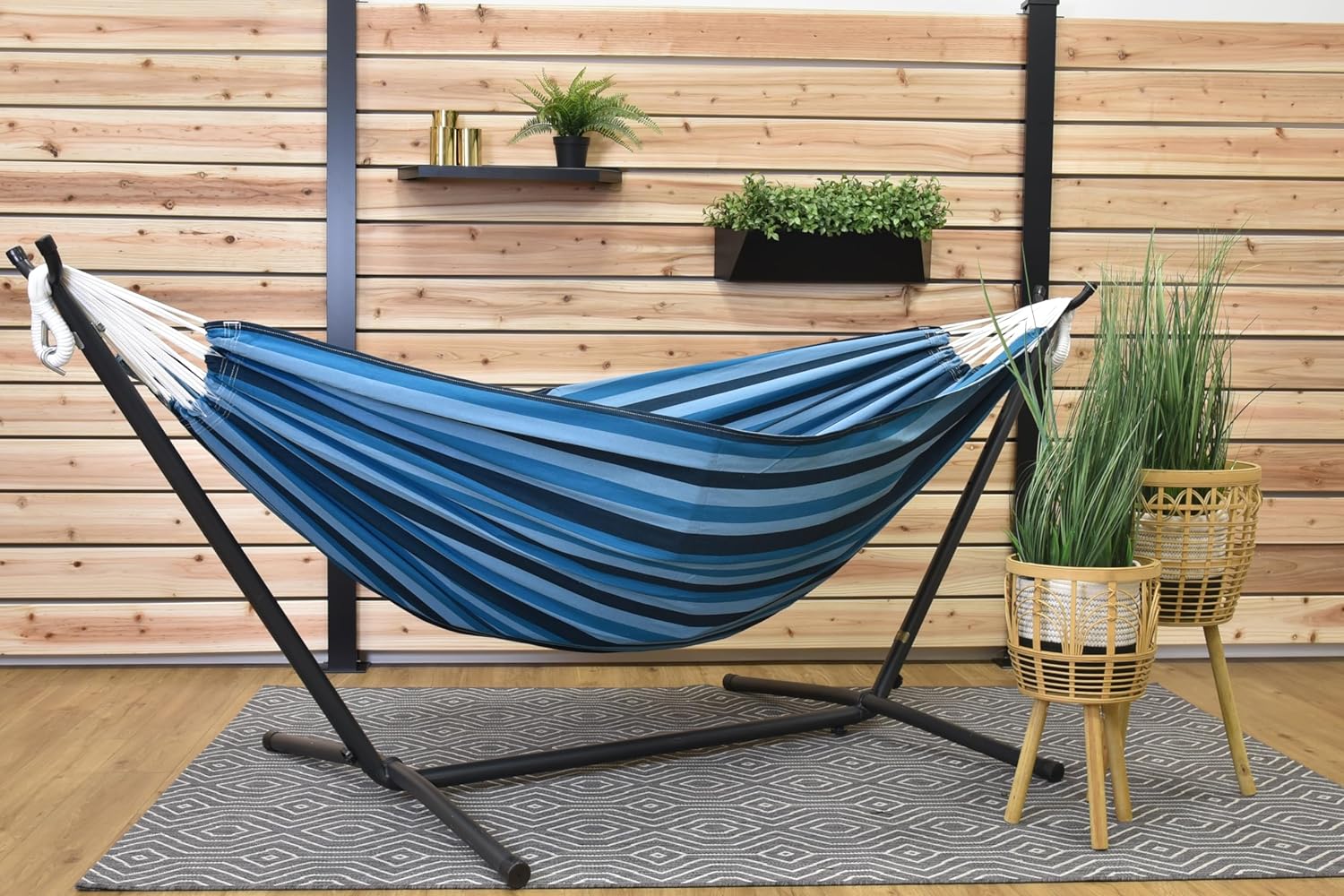 Best Gifts for Empty Nesters Option Vivere Double Cotton Hammock