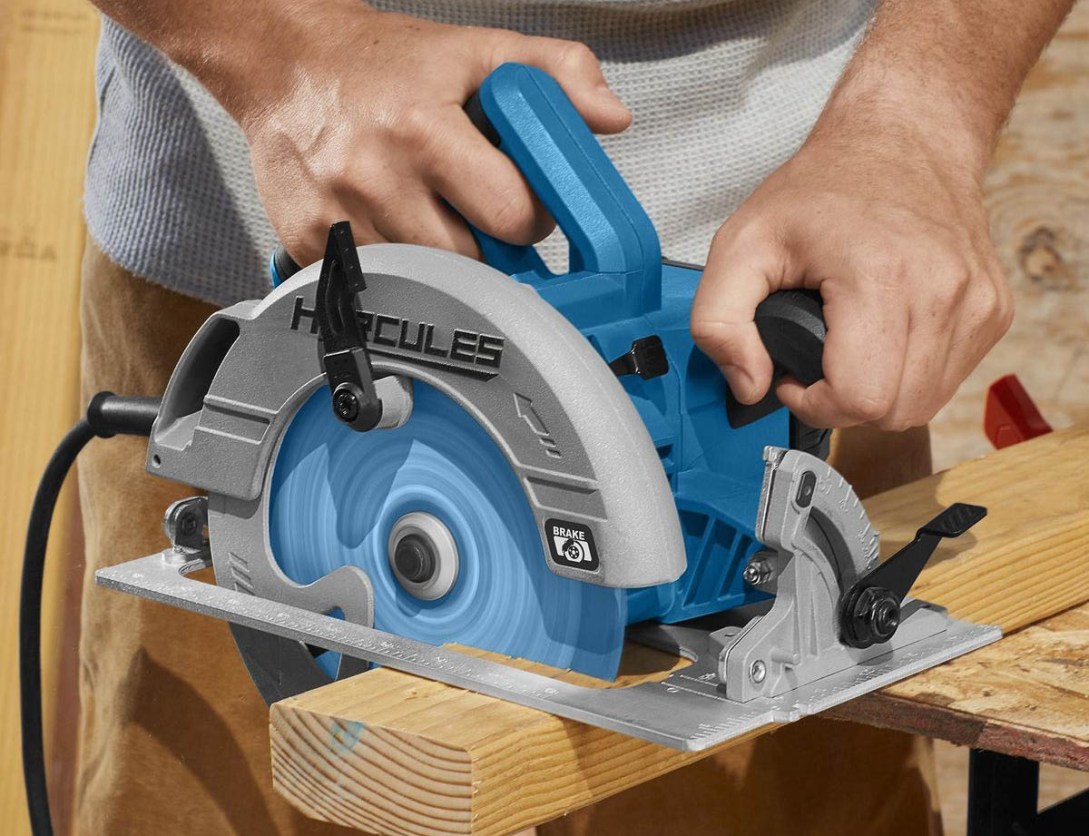Bauer vs. Hercules Finding the Right Power Tool for Every DIYer and