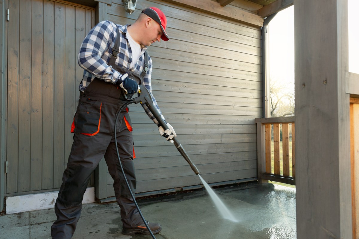 Cost to Pressure-Wash a Deck
