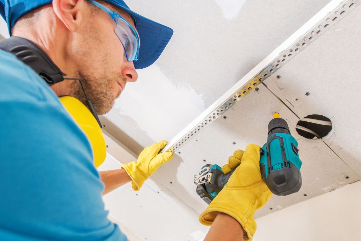 View of Here's How Much It Costs to Drywall a Garage (Budget Guide)