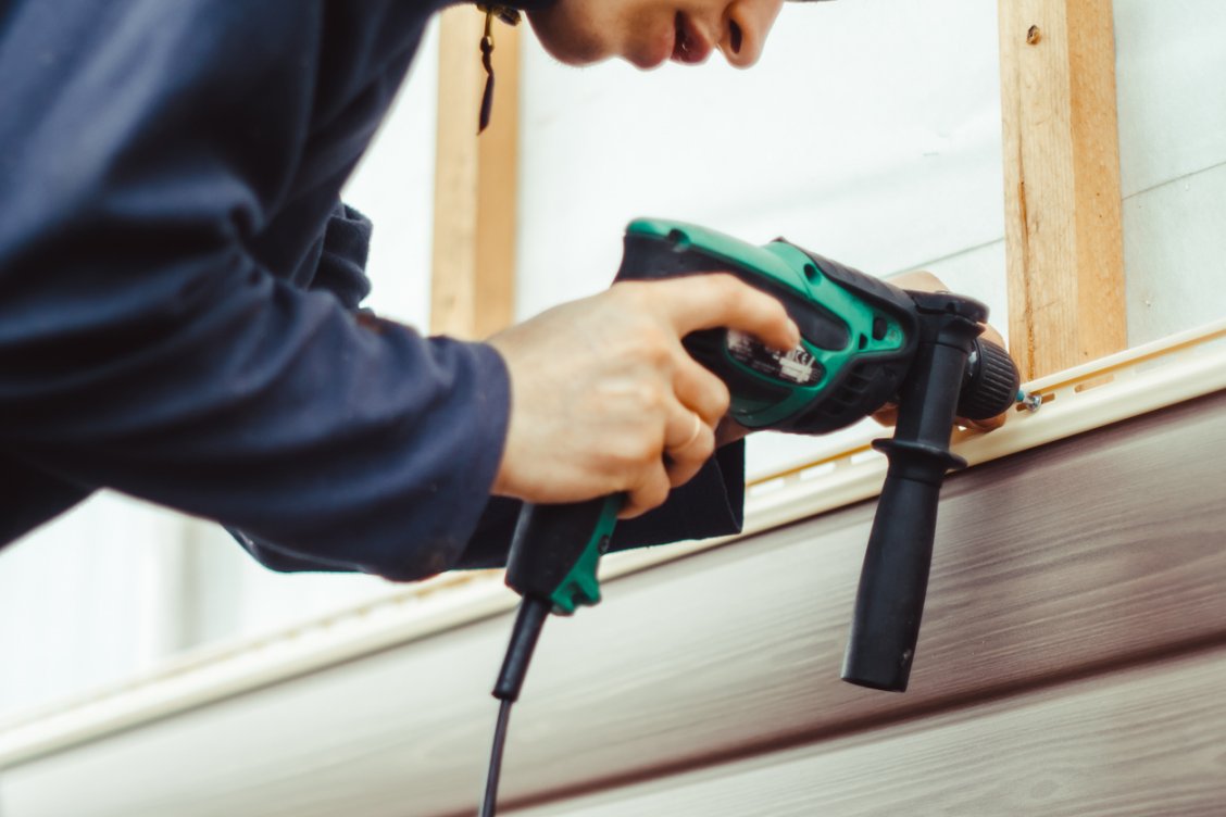 Expensive Home Siding Repair Costs Reference: Siding Repair Cost What To Know And How Much You
