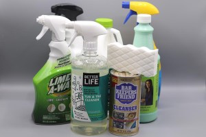 The Best Bathtub Cleaners for Your Cleaning Caddy
