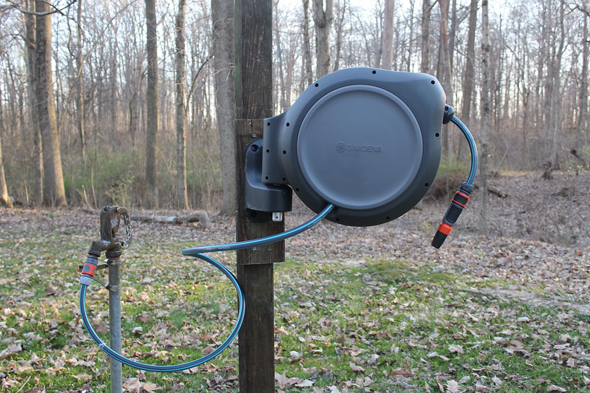 3 Best Retractable Garden Hose Reels - Garden Hose Zone