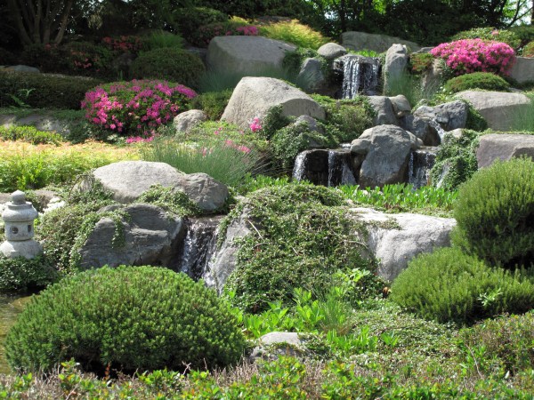 15 Gorgeous Rock Garden Ideas for Your Landscape