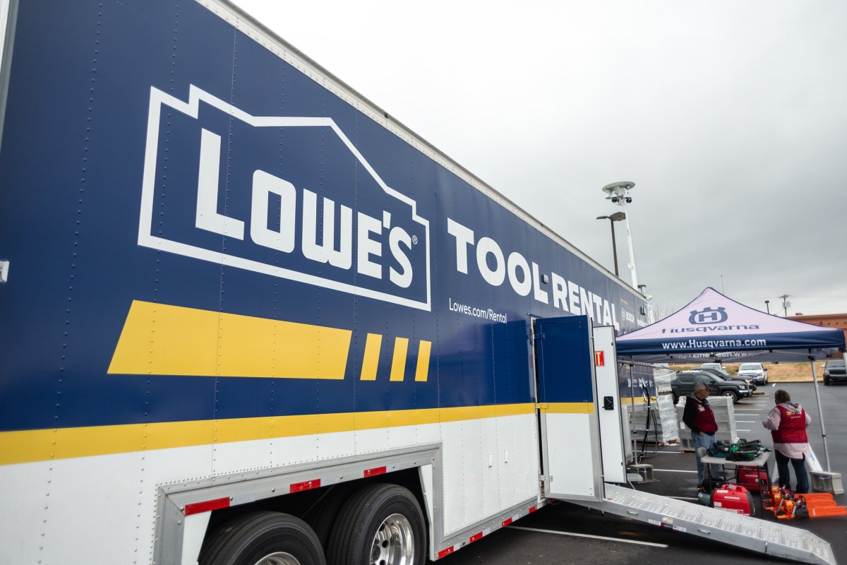 Lowe's will deploy its Tool Rental Disaster Response Trailer to the Hazard store to give impacted residents affordable rental options for one-time use equipment such as generators and chainsaws.