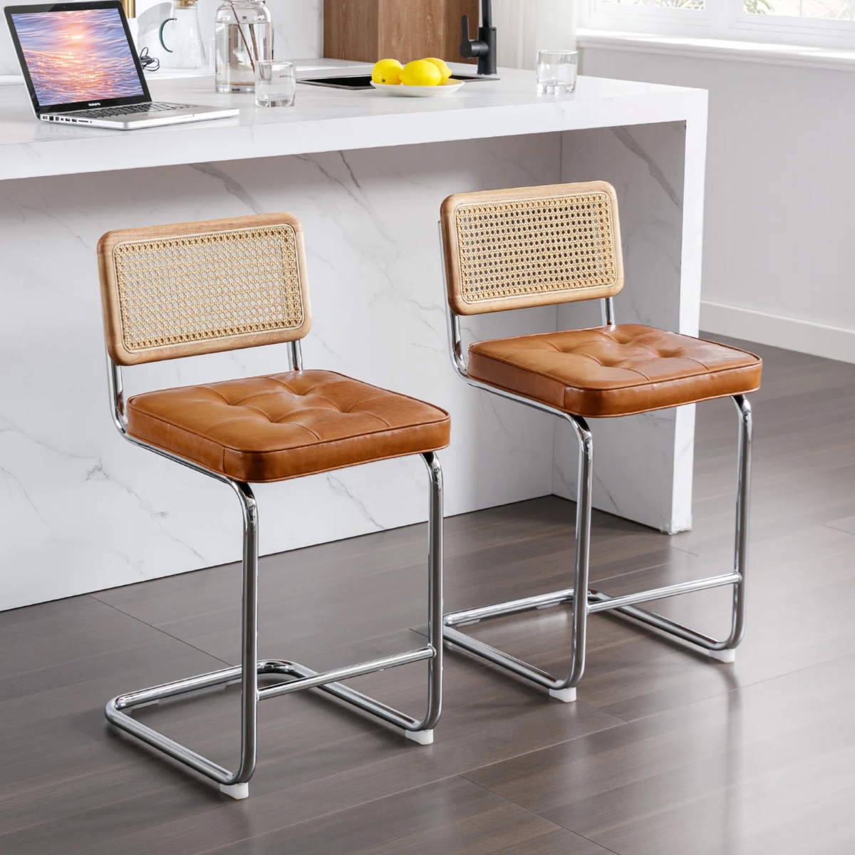 14 Ideas for Kitchen Island Seating to Go With Any Style