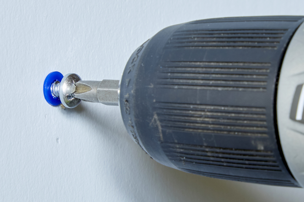 How to Safely Remove Wall Anchors from Drywall Without Damage