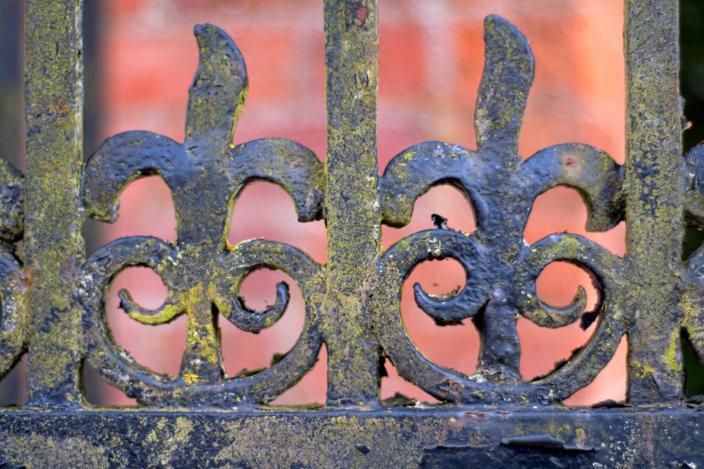 Non Rusted Iron How to Clean Wrought Iron and Keep It Rust-Free