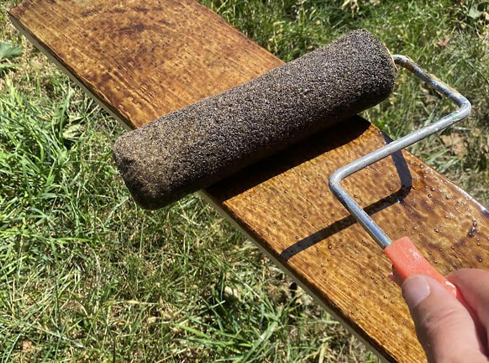The Best Applicator for Deck Stain Option Roller