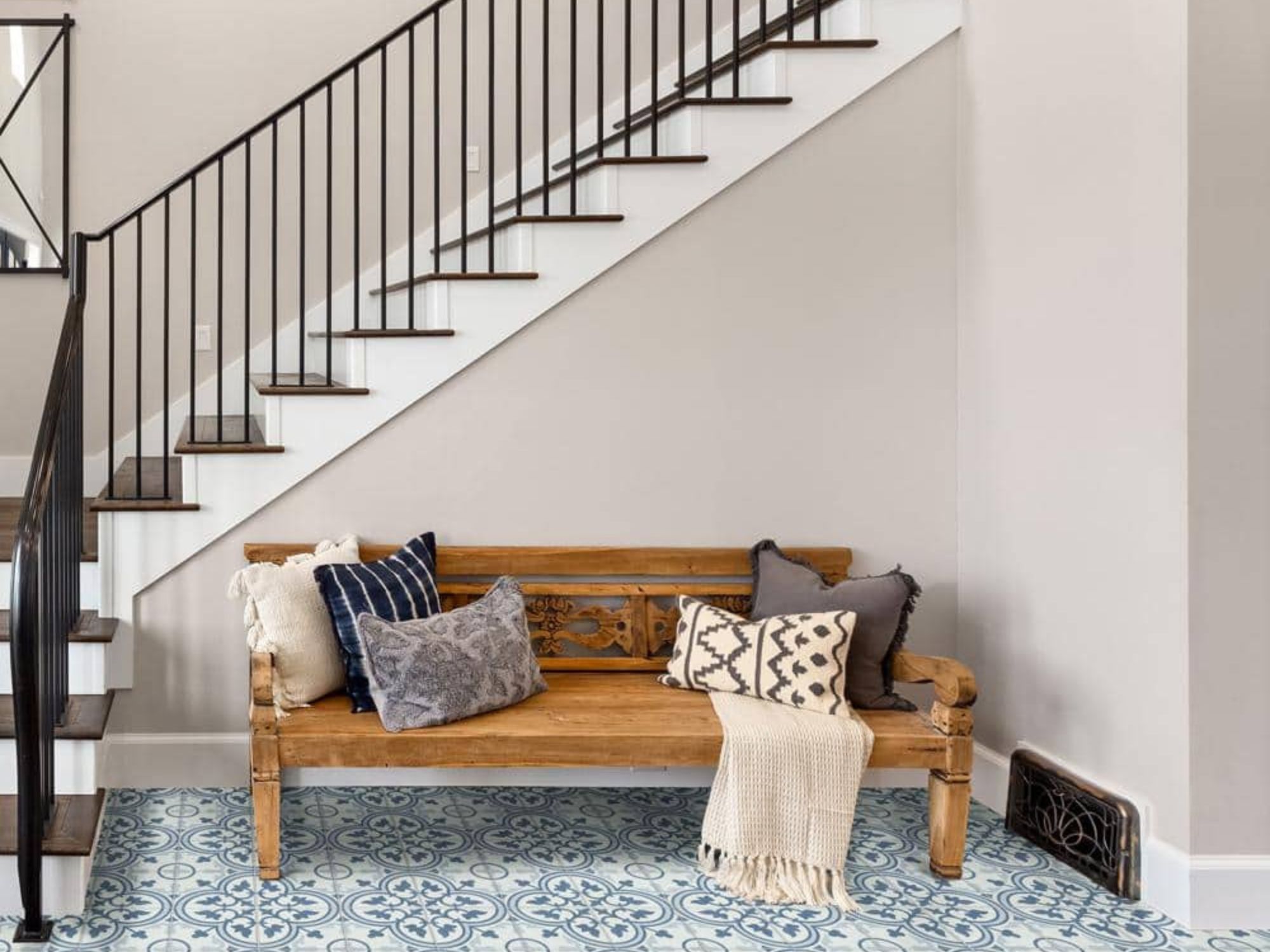 The Best Outdoor Tiles Option: Merola Tile Arte Porcelain Floor and Wall Tile