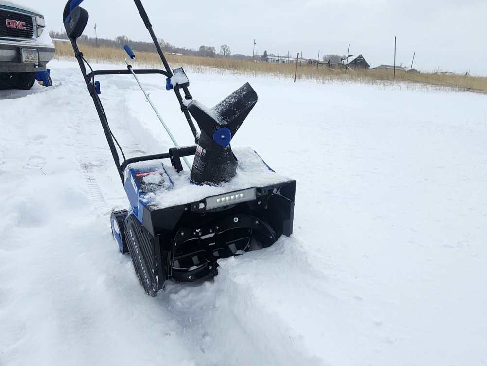 This Snow Joe is the Best Snow Blower Under $400 of 2026