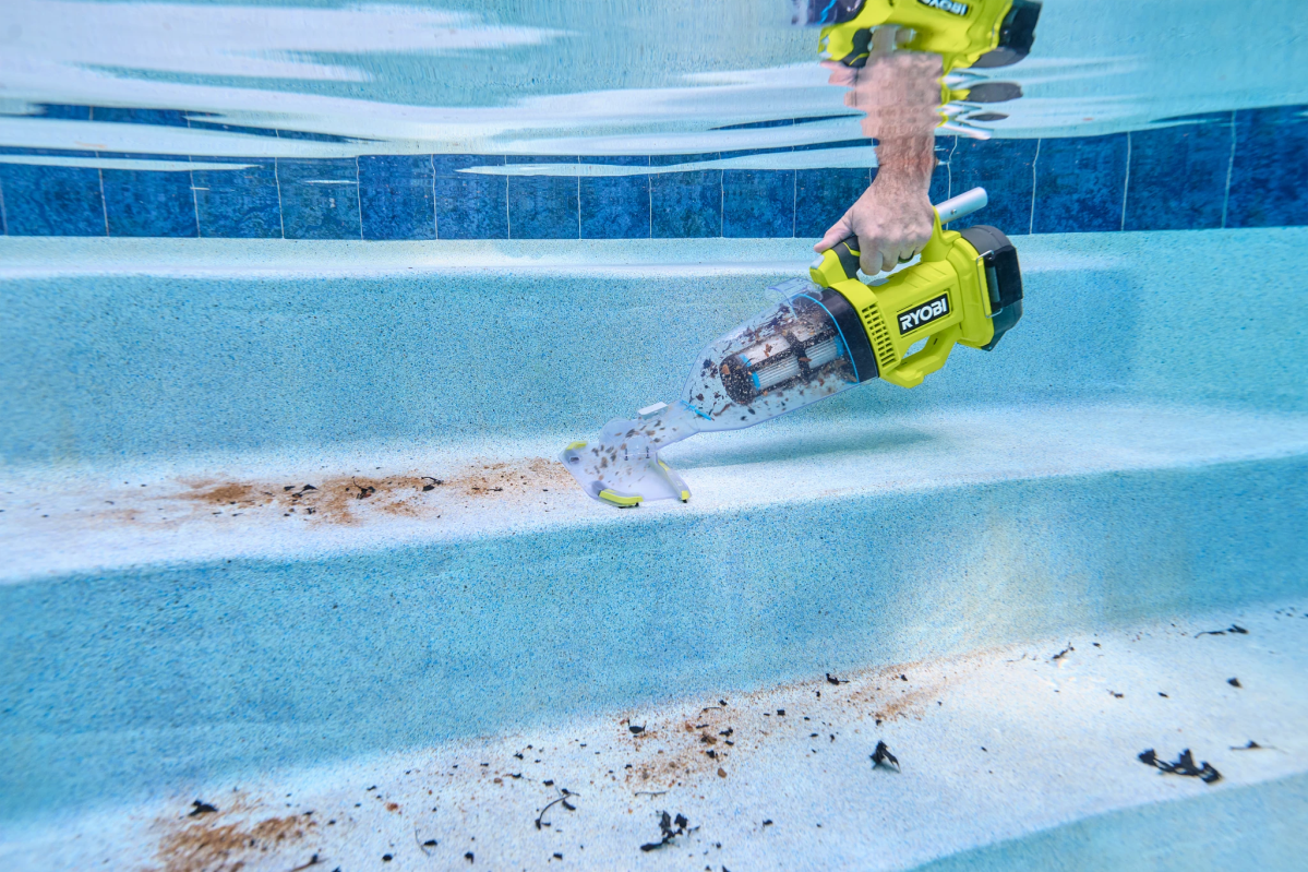 Ryobi pool vac cleaning pool stairs