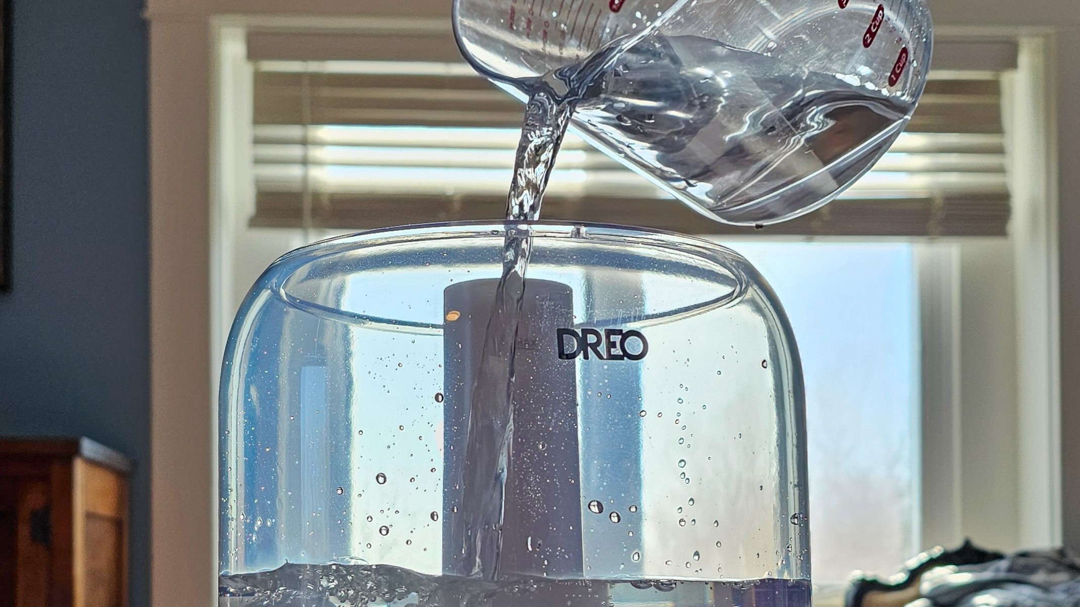 Adding water to the Dreo Smart Humidifier