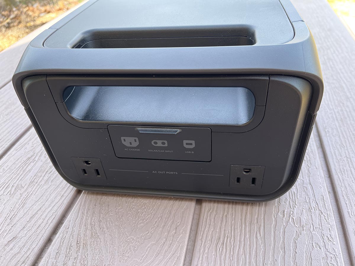 EcoFlow River 3 Plus rear
