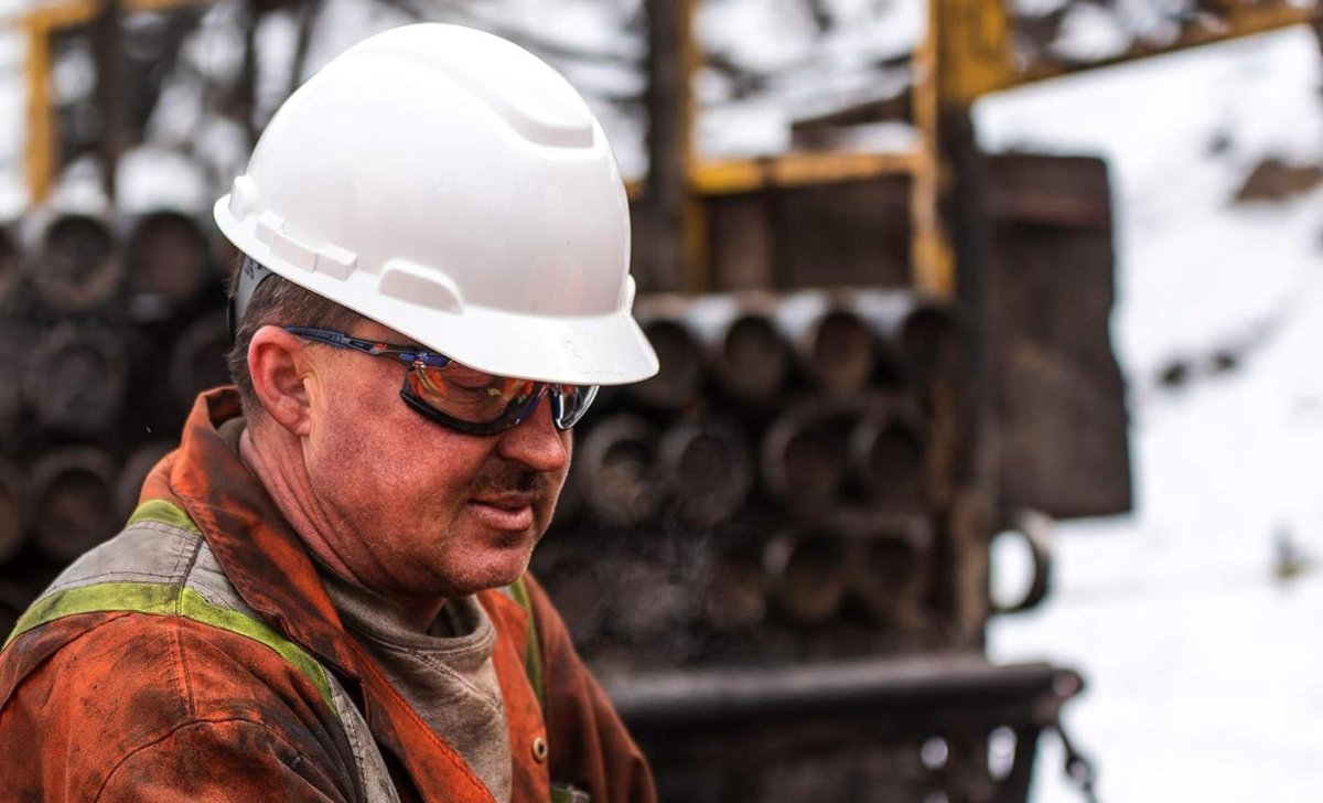 Must Have Tools Option 3M Virtua CCS Protective Eyewear