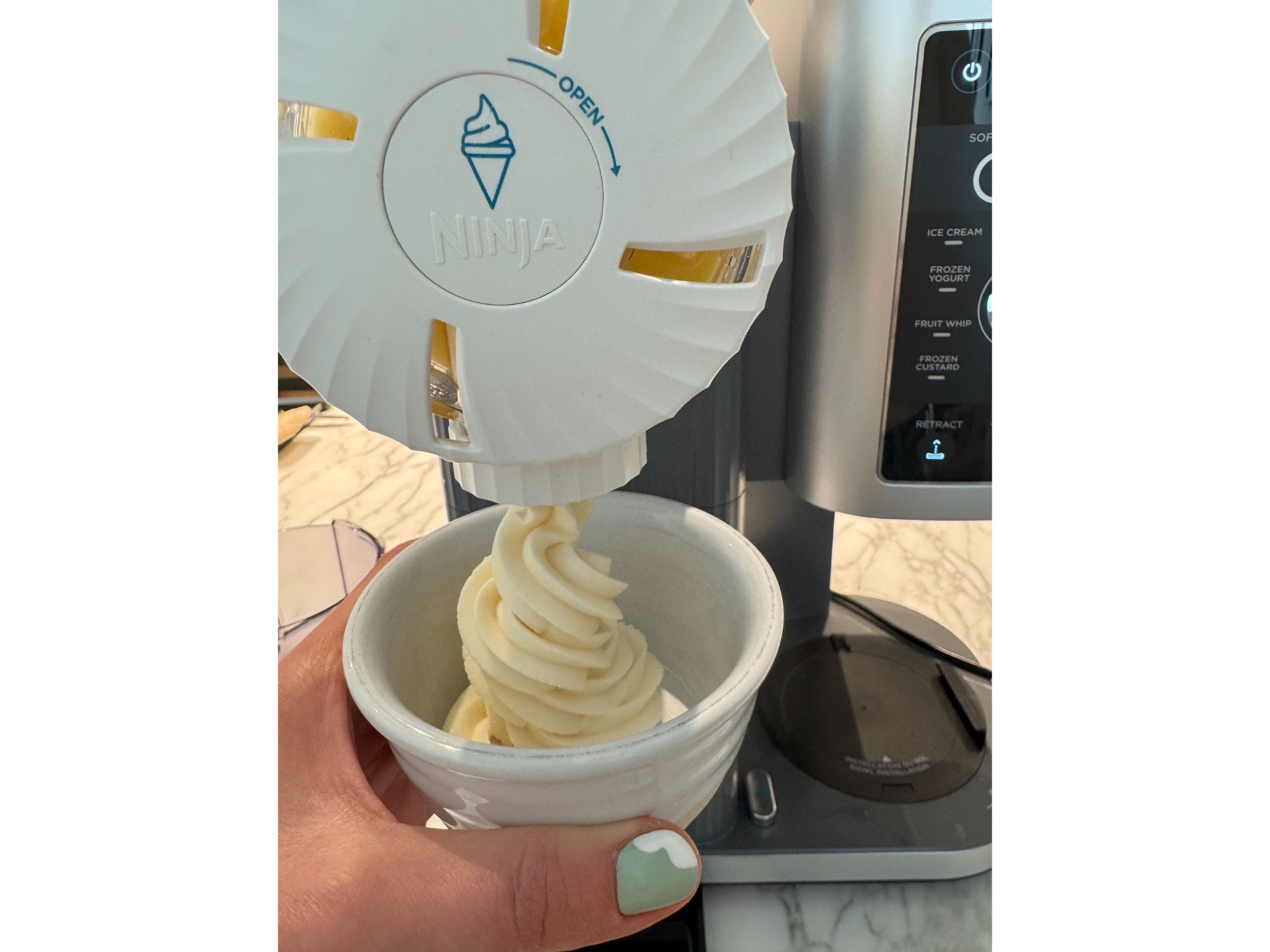 Ninja Swirl Ice Cream maker