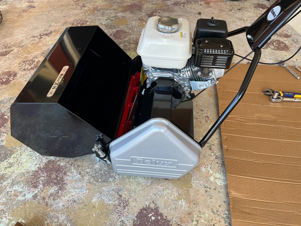Rolux reel mower fully assembled