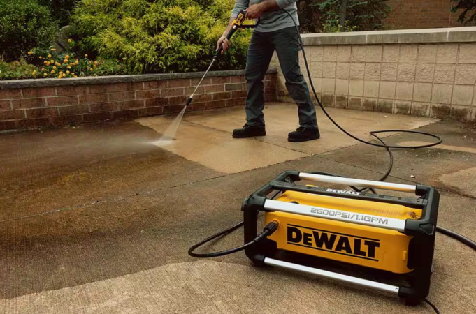 DeWalt Pressure Washer new expanded outdoor line