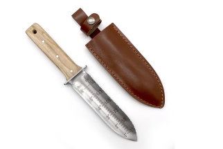 The 5 Must-Have Gardening Tools Brian Brigantti—aka @RedLeafRanch—Uses