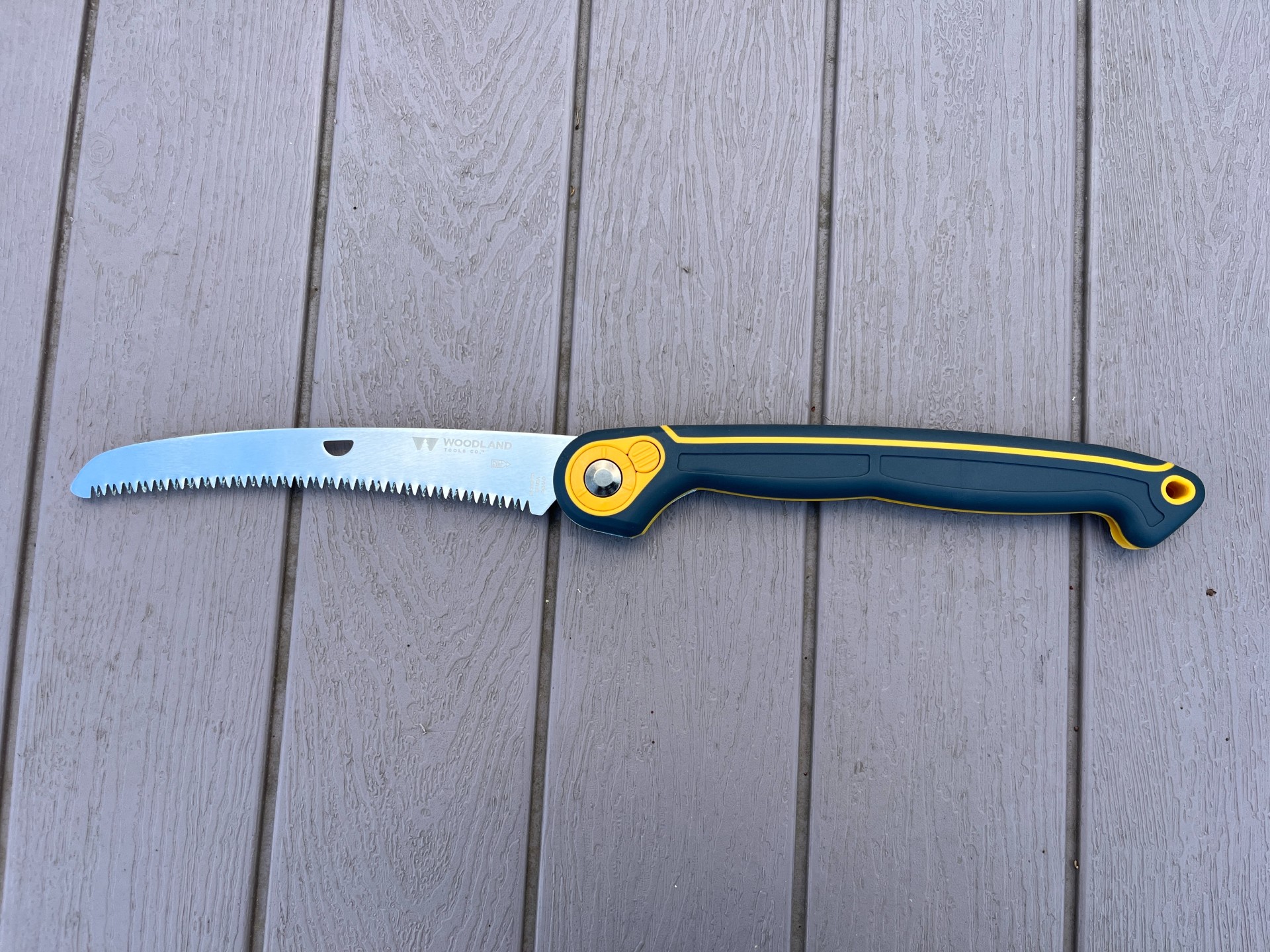 Woodland Tools folding saw straight position