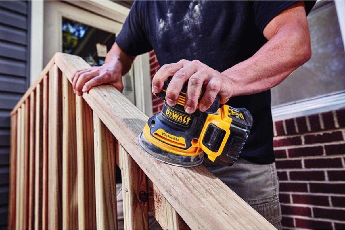 Memorial Day 2025 Free DeWalt Tools at Ace DeWalt 20V MAX Cordless Random Orbit Sander