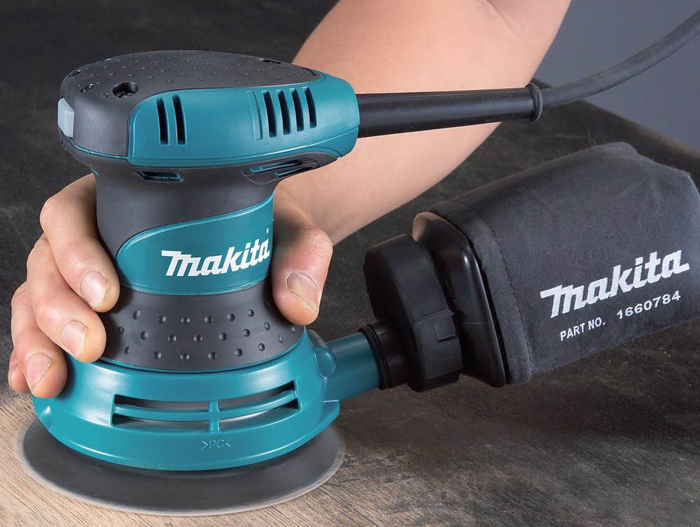 The Best Mother’s Day Gift Makita BO5030K 5-Inch Random Orbit Sander