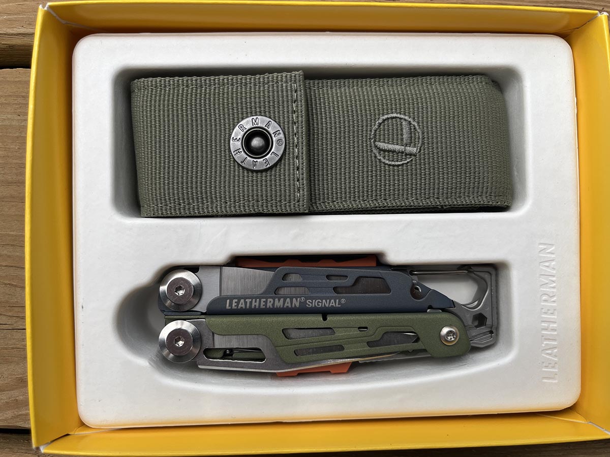 Leatherman Signal multitool Review