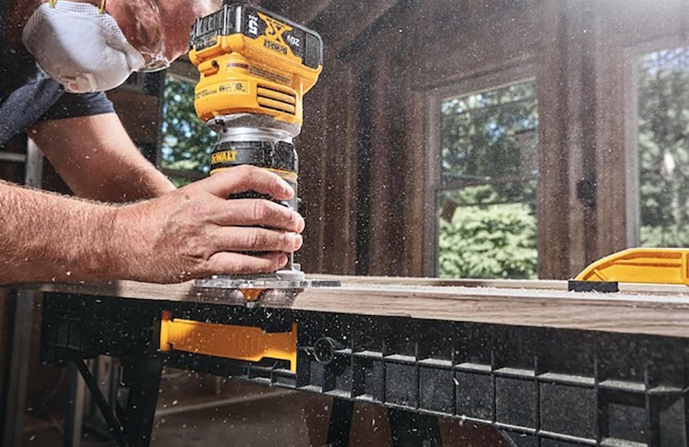 Lowes Free DeWalt Power Tool DeWalt 20V MAX Compact Router