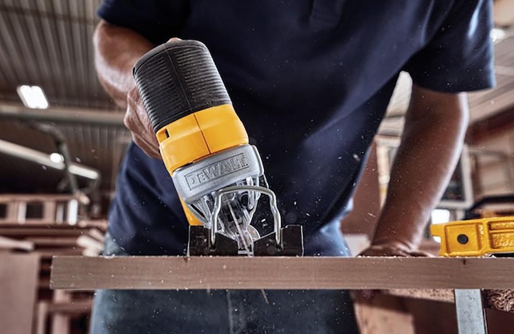 Lowes Free DeWalt Power Tool DeWalt 20V MAX Jigsaw