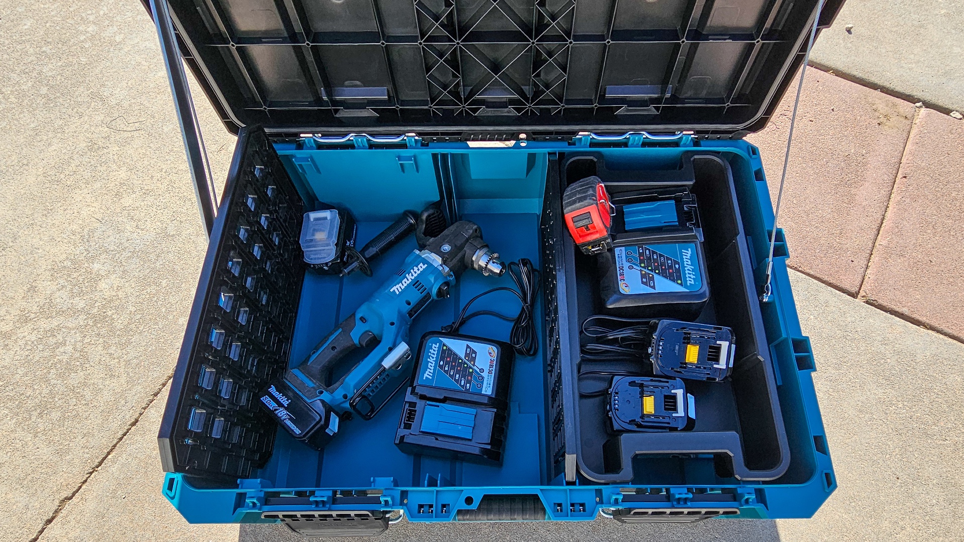 Makita MakTrak inside the large tool box-2