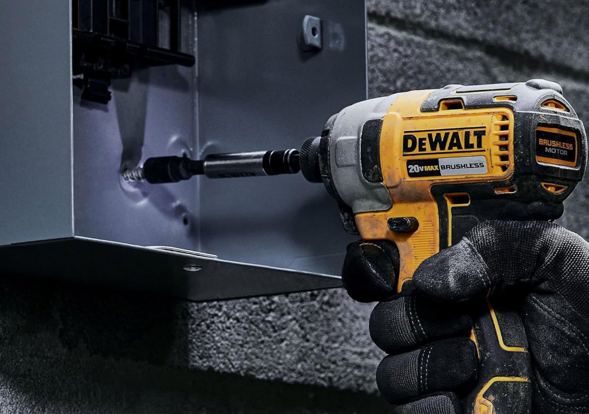 Prime Day Early DeWalt Deals DeWalt 20V MAX ¼ Impact Driver Kit