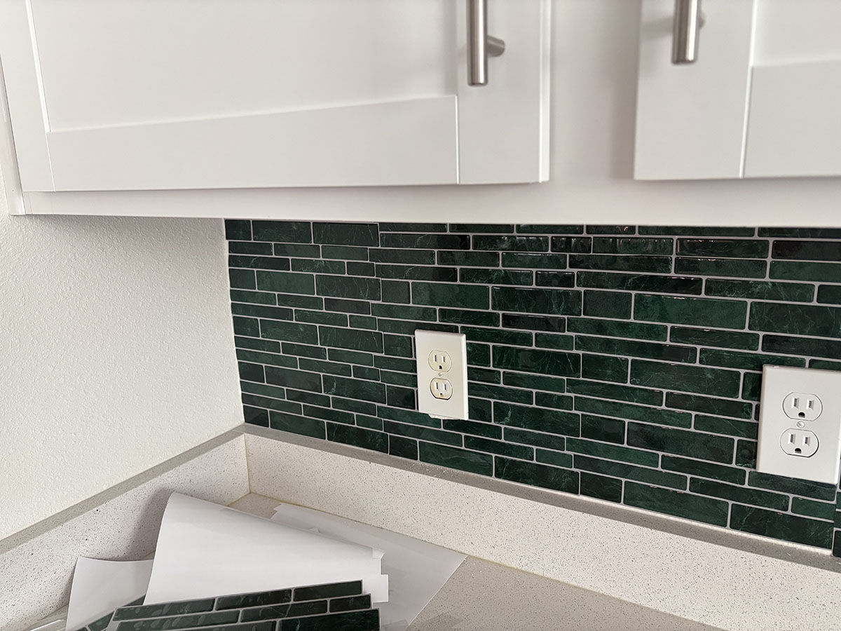art3d green subway backsplash