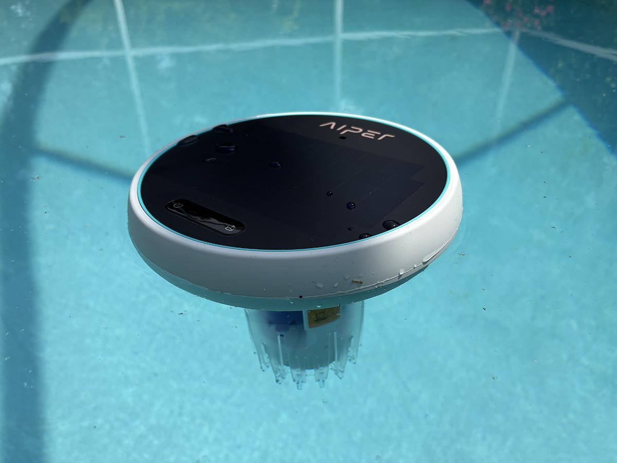 Aiper Hydrocomm floating 02