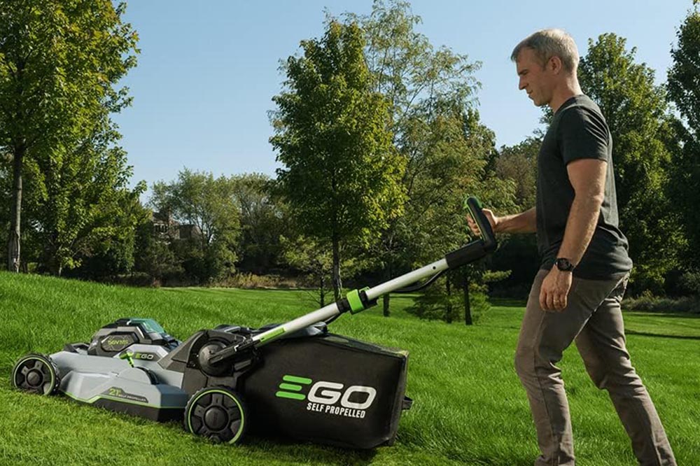 Prime Day Outdoor Power Tool Deals or Lawn Mower Deals EGO Power+ 21-Inch 56V Self-Propelled Lawn Mower Kit