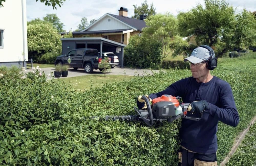 Labor Day Husqvarna Deals Husqvarna 24-inch Gas Hedge Trimmer
