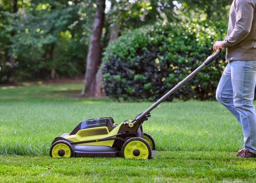 Labor Day Mower Deals RYOBI 40V HP 20 in. Cordless Push Mower